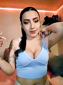 Paudelatorre online show from September 21, 2025, 2:02 am