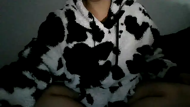 Daszler online show from March 7, 2025, 4:57 am