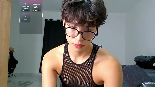 Jacotnk online show from September 15, 2025, 4:12 am