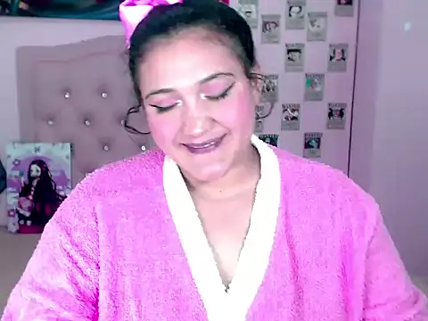 melody-tarly online show from January 4, 2025, 4:44 am