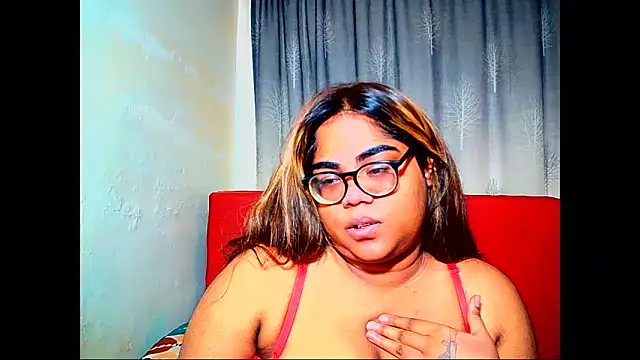 Snapshot of Indian_Lola00 chatting on May 15, 2026, 10:00 am Indian Lola00 online show from May 15, 2026, 10:00 am