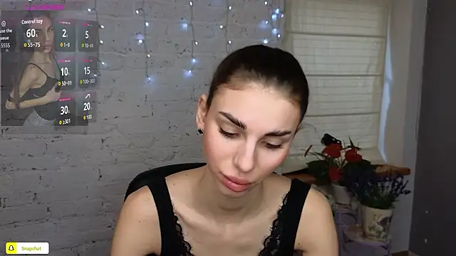 Snapshot of EmmyGreans chatting on February 2, 2026, 6:56 am EmmyGreans online show from February 2, 2026, 6:56 am