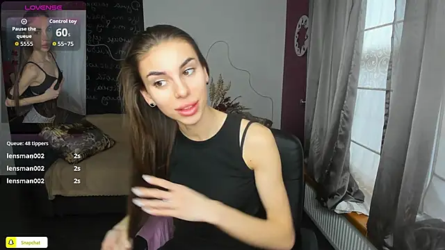 Snapshot of EmmyGreans chatting on February 7, 2026, 6:39 am EmmyGreans online show from February 7, 2026, 6:39 am