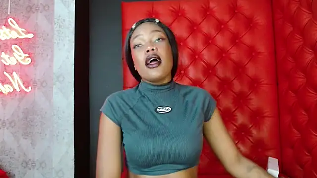 CrystalBrooke3x online show from January 10, 2025, 7:43 pm