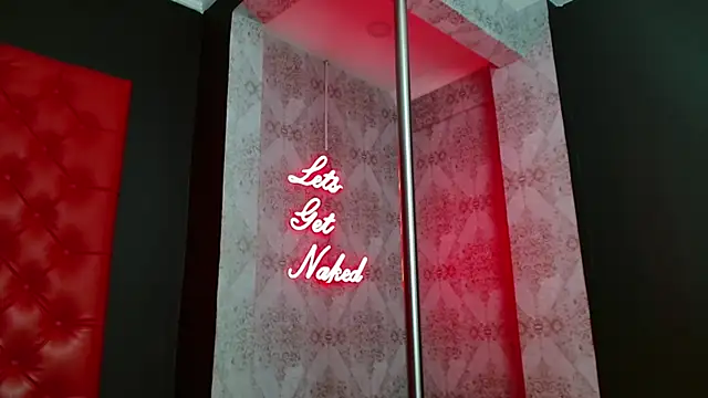 CrystalBrooke3x online show from January 19, 2025, 1:53 am