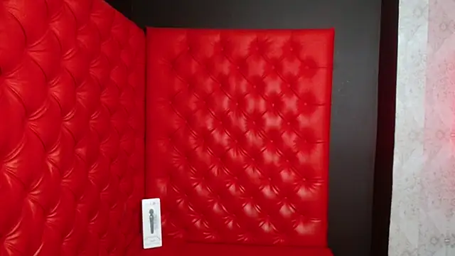 CrystalBrooke3x online show from January 19, 2025, 7:47 pm