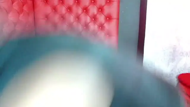 CrystalBrooke3x online show from January 20, 2025, 7:35 pm