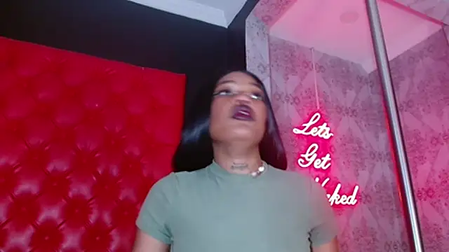 CrystalBrooke3x online show from February 2, 2026, 8:18 pm