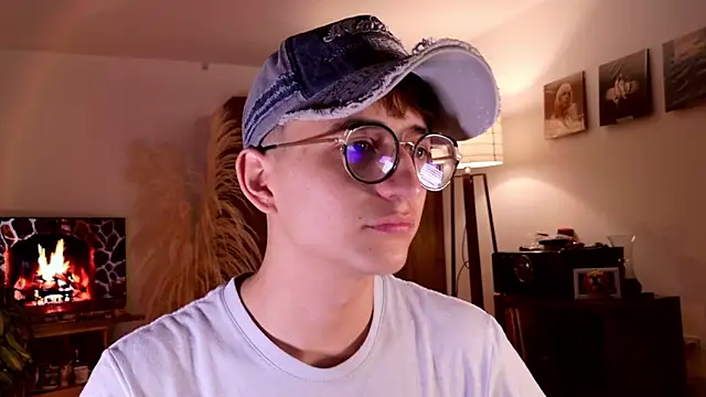 Mr evan1 online show from November 4, 2025, 2:49 pm