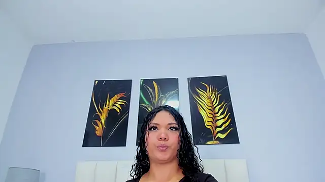 Snapshot of Greymarii chatting on March 19, 2025, 10:44 am Greymarii online show from March 19, 2025, 10:44 am
