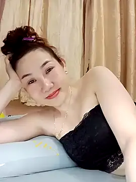 Ana love2000 online show from February 15, 2025, 5:28 pm