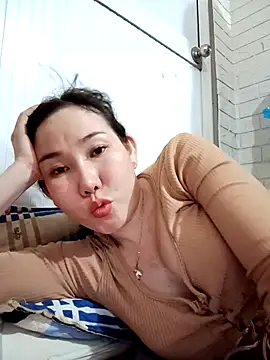 Ana love2000 online show from March 2, 2025, 12:32 pm