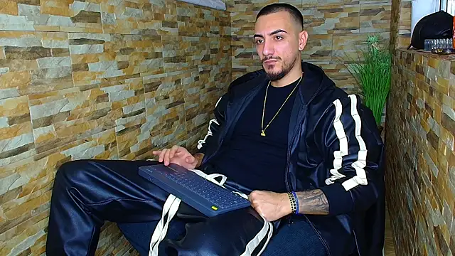 AndrewBanner online show from December 24, 2024, 4:33 am
