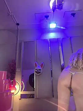 Snapshot of Broklinwhite_ chatting on June 1, 2026, 1:02 pm Broklinwhite online show from June 1, 2026, 1:02 pm