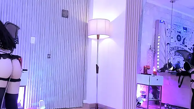 Snapshot of zephirahabney chatting on September 28, 2025, 3:17 pm zephirahabney online show from September 28, 2025, 3:17 pm