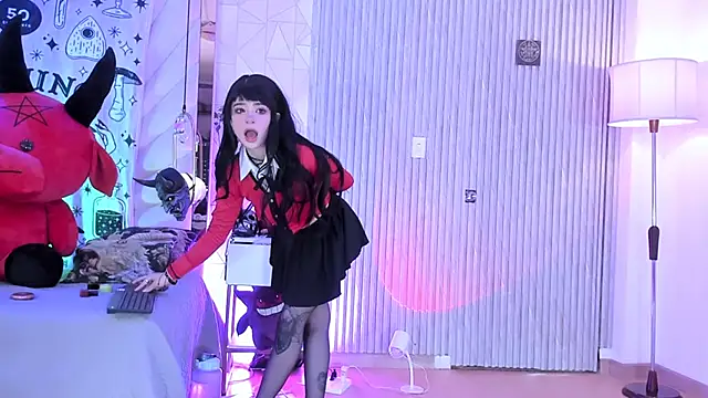 Snapshot of zephirahabney chatting on October 18, 2025, 1:56 pm zephirahabney online show from October 18, 2025, 1:56 pm