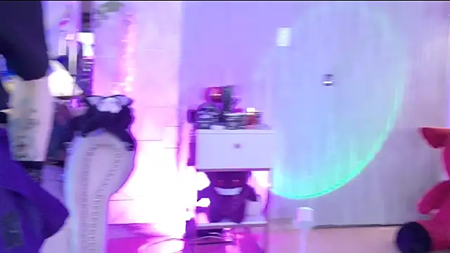 Snapshot of zephirahabney chatting on November 20, 2025, 2:50 pm zephirahabney online show from November 20, 2025, 2:50 pm