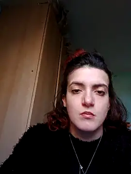 LadyMinnie online show from November 5, 2025, 12:27 pm