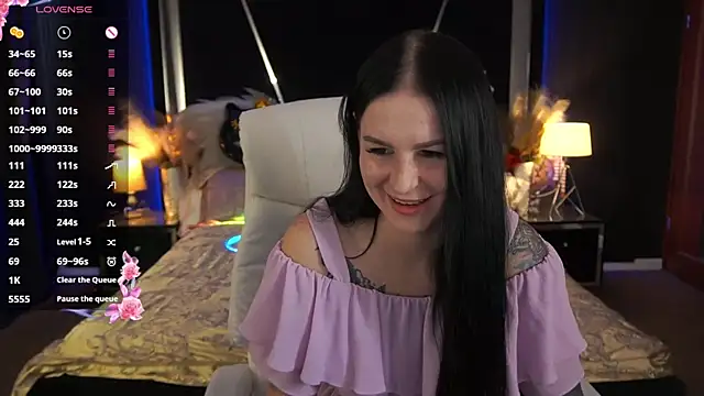 AmberDismond online show from July 1, 2026, 5:53 am
