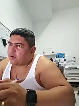 Snapshot of gordito_xx chatting on January 7, 2025, 2:30 pm gordito xx online show from January 7, 2025, 2:30 pm