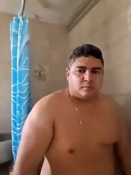 Snapshot of gordito_xx chatting on January 8, 2025, 5:59 am gordito xx online show from January 8, 2025, 5:59 am