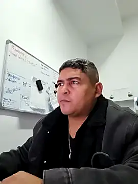 Snapshot of gordito_xx chatting on January 14, 2025, 9:35 am gordito xx online show from January 14, 2025, 9:35 am