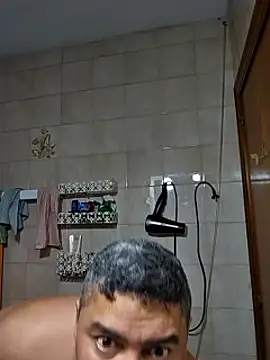 Snapshot of gordito_xx chatting on February 12, 2025, 6:29 am gordito xx online show from February 12, 2025, 6:29 am