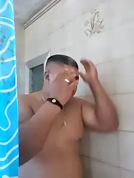 Snapshot of gordito_xx chatting on February 17, 2025, 7:10 pm gordito xx online show from February 17, 2025, 7:10 pm