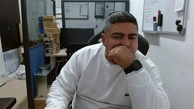 Snapshot of gordito_xx chatting on February 20, 2025, 4:46 pm gordito xx online show from February 20, 2025, 4:46 pm