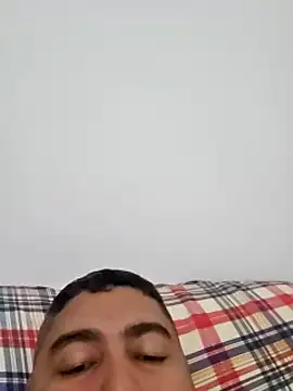 Snapshot of gordito_xx chatting on February 20, 2025, 11:43 pm gordito xx online show from February 20, 2025, 11:43 pm