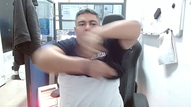 Snapshot of gordito_xx chatting on March 6, 2025, 12:30 pm gordito xx online show from March 6, 2025, 12:30 pm