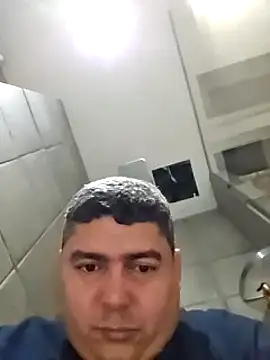 Snapshot of gordito_xx chatting on March 18, 2025, 11:53 pm gordito xx online show from March 18, 2025, 11:53 pm