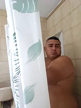 Snapshot of gordito_xx chatting on September 24, 2025, 5:22 am gordito xx online show from September 24, 2025, 5:22 am