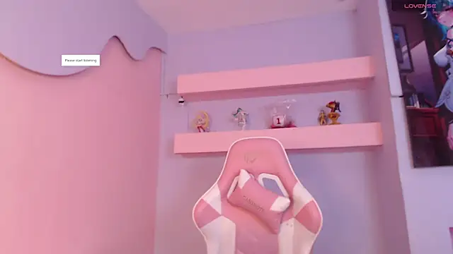 Snapshot of CharlotteMuller chatting on September 25, 2025, 8:23 pm CharlotteMuller online show from September 25, 2025, 8:23 pm