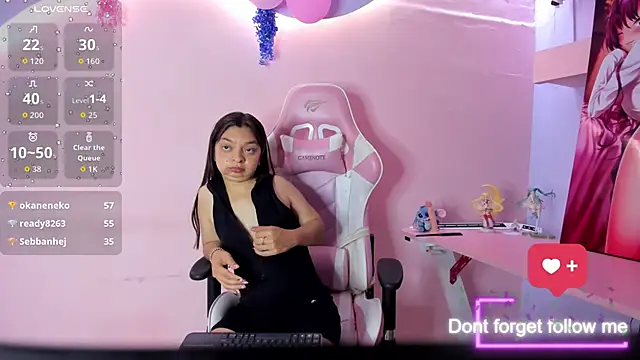 Snapshot of CharlotteMuller chatting on March 23, 2026, 2:48 am CharlotteMuller online show from March 23, 2026, 2:48 am