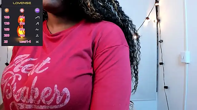 chanel brunette online show from January 4, 2025, 5:47 pm