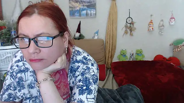 PlayfullMature online show from February 6, 2025, 5:03 am