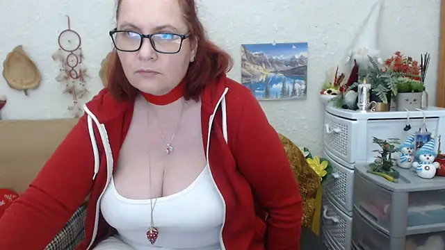PlayfullMature online show from February 17, 2025, 9:52 pm