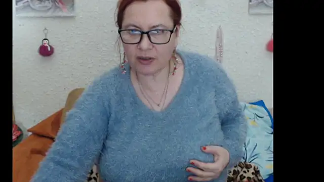 PlayfullMature online show from November 13, 2025, 7:02 pm