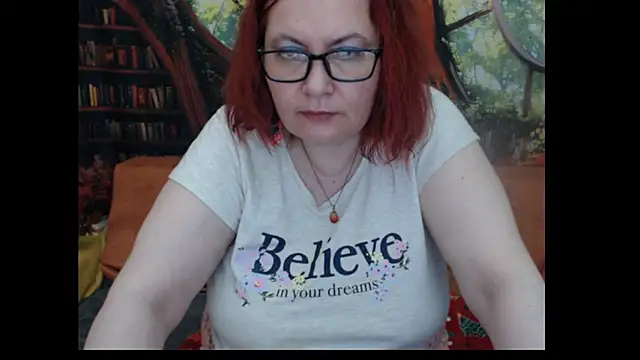 Snapshot of PlayfullMature chatting on July 13, 2026, 8:55 pm PlayfullMature online show from July 13, 2026, 8:55 pm