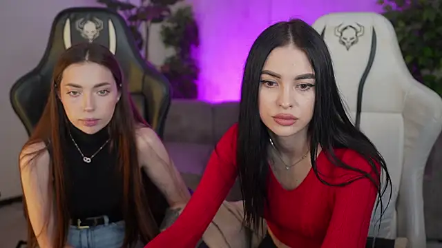 Tina Breeze online show from October 6, 2025, 6:55 am