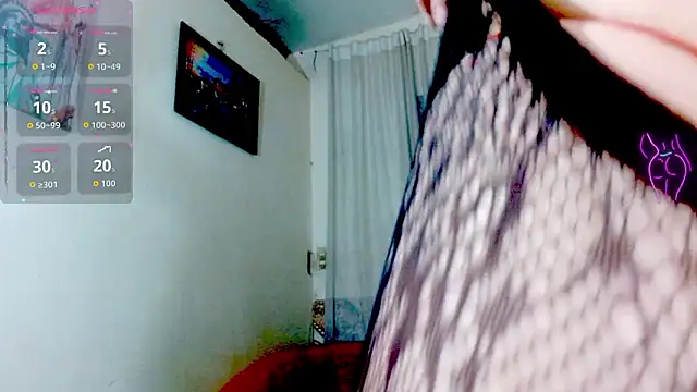 Snapshot of Eva_Hoot chatting on February 2, 2026, 1:43 pm Eva Hoot online show from February 2, 2026, 1:43 pm