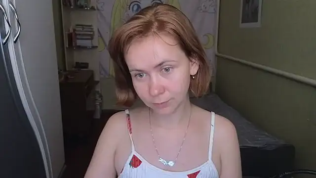 Snapshot of Riley_Roo chatting on June 4, 2026, 7:36 am Riley Roo online show from June 4, 2026, 7:36 am