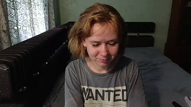Riley Roo online show from July 6, 2026, 6:21 am