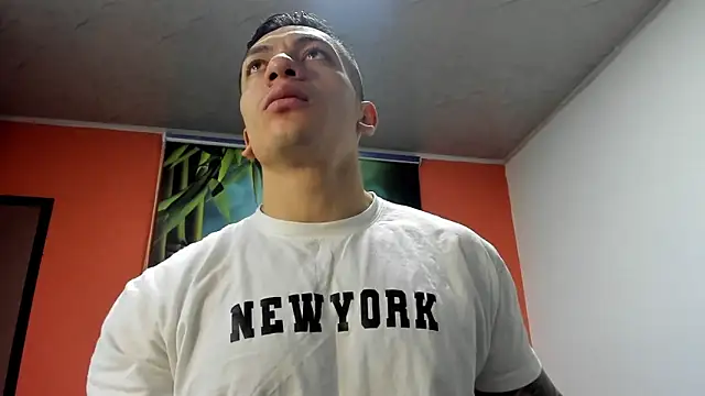 aquiles 51 online show from December 14, 2025, 1:27 pm