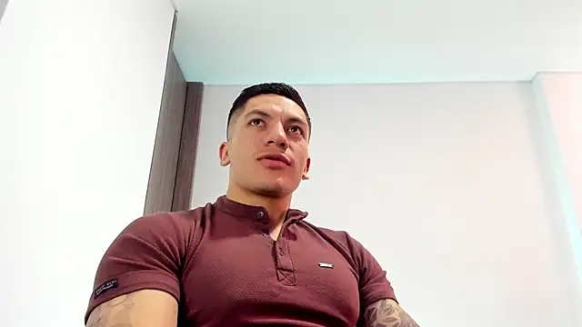 Snapshot of aquiles_51 chatting on May 23, 2026, 6:23 pm aquiles 51 online show from May 23, 2026, 6:23 pm