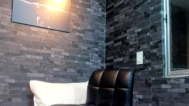 BruceDallas online show from February 28, 2026, 2:56 am