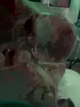 Mune Raez 6 online show from October 3, 2025, 7:11 pm