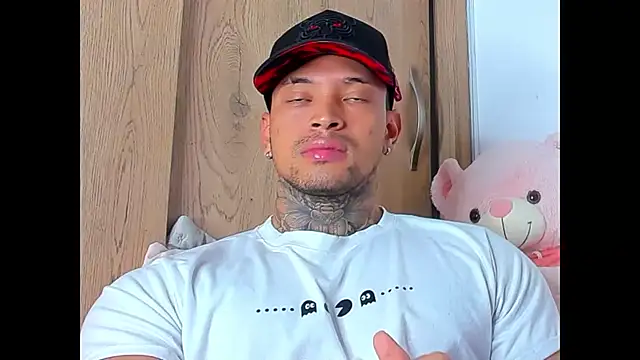 Stiven collins online show from December 5, 2025, 2:47 pm