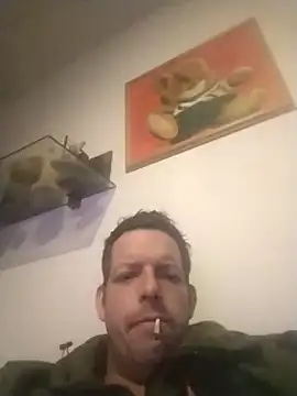 Knuffelstaaf123 online show from February 2, 2025, 5:15 pm